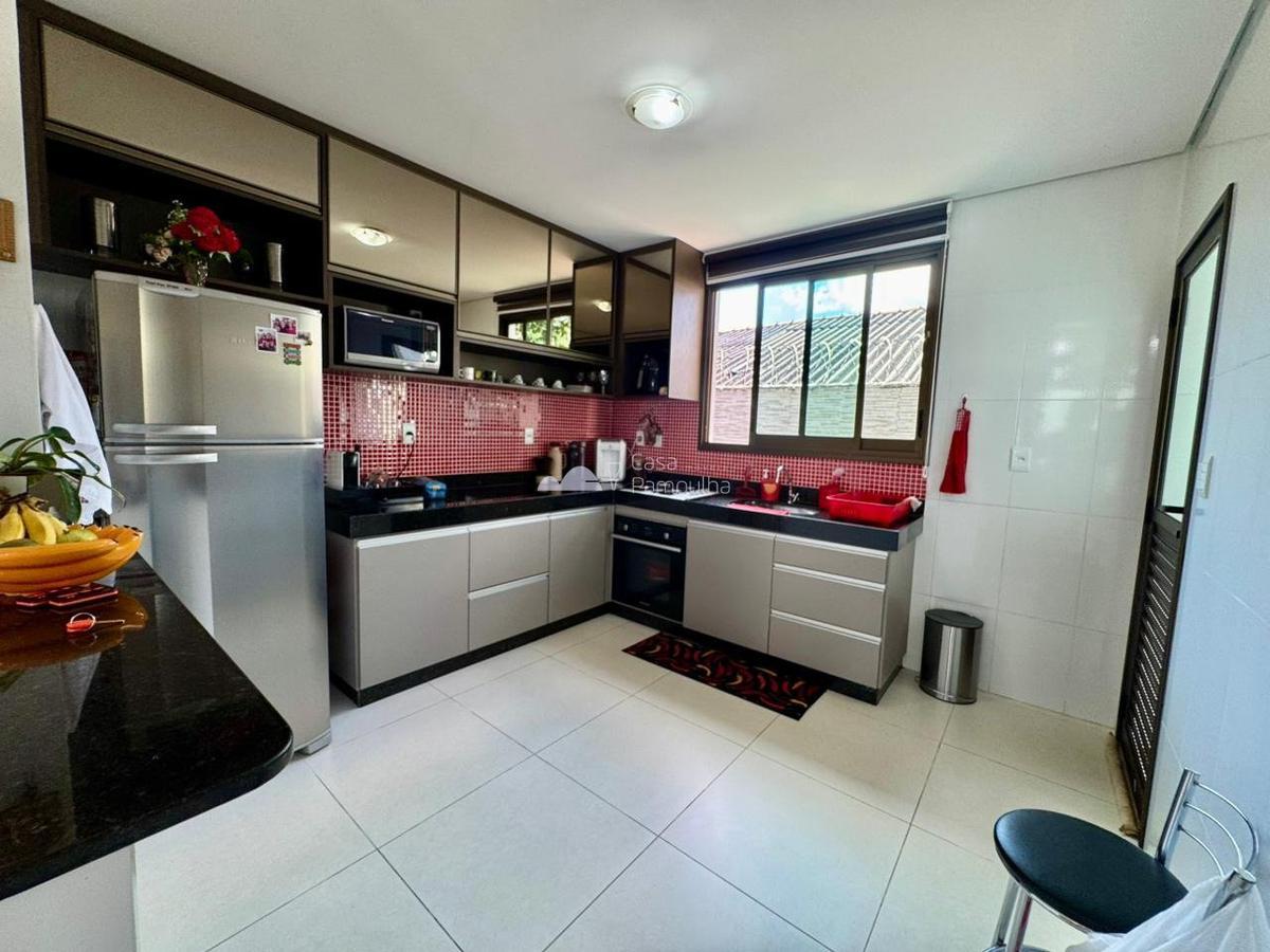 Casa, Trevo, 3 Quartos, 3 Vagas, 1 Suíte