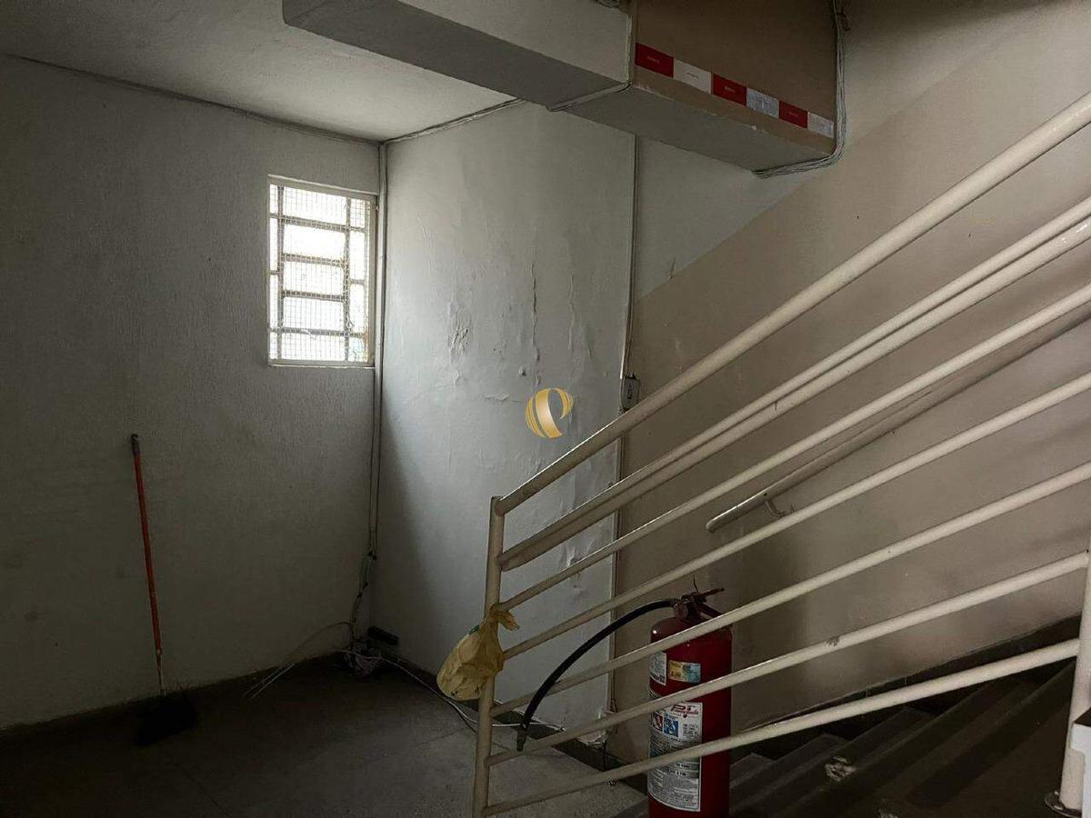 Andar, Centro, 0 Quarto, 0 Vaga