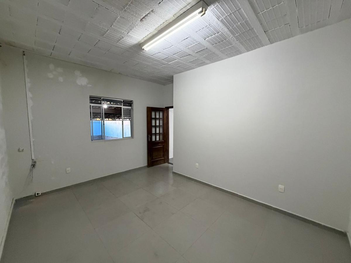 Galpão, Bandeirantes (pampulha), 0 Quarto, 6 Vagas