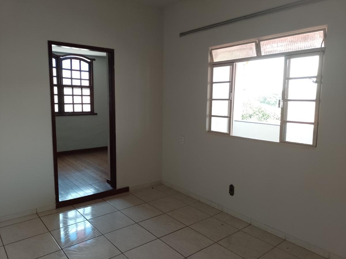 Casa, Coqueiros, 3 Quartos, 2 Vagas, 1 Suíte