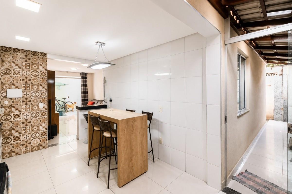 Apartamento, Paquetá, 3 Quartos, 2 Vagas, 1 Suíte