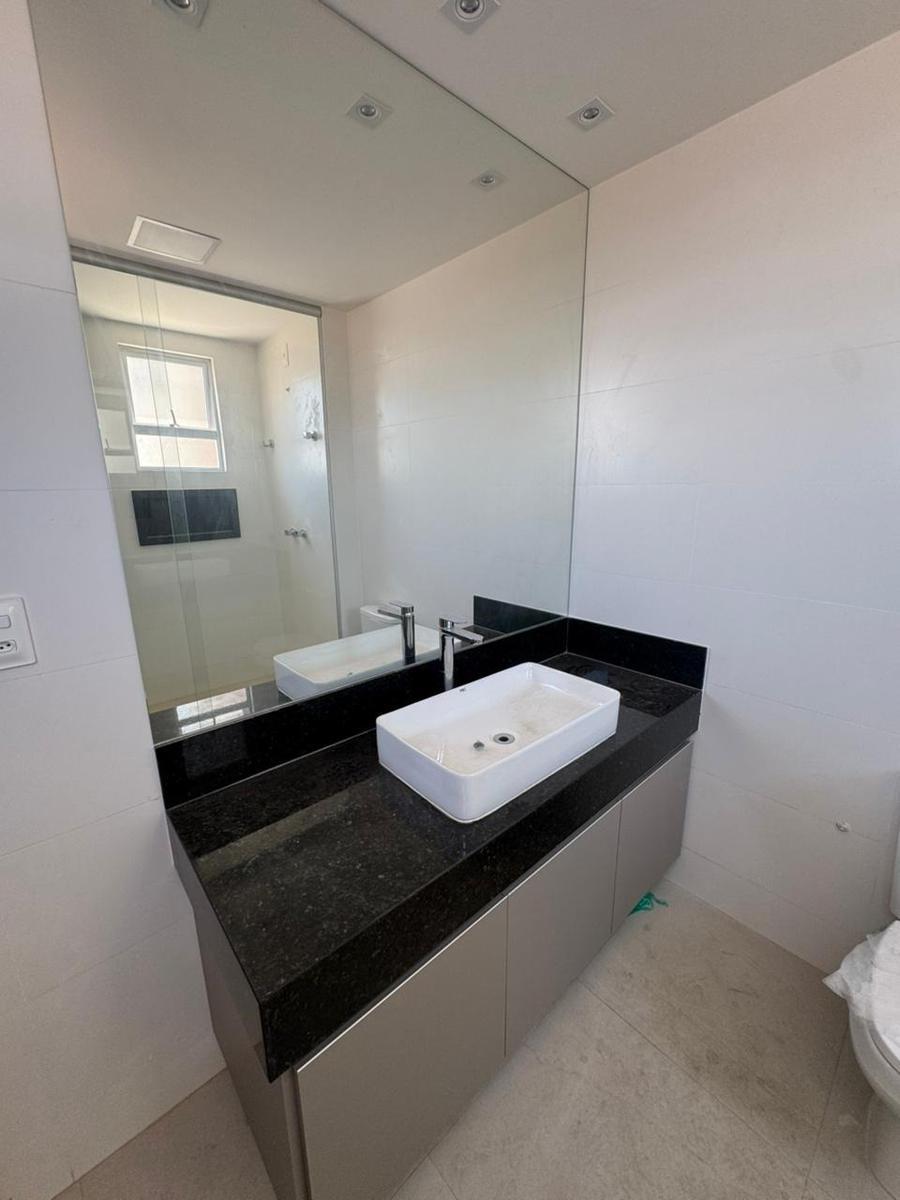 Apartamento, Colégio Batista, 4 Quartos, 2 Vagas, 2 Suítes