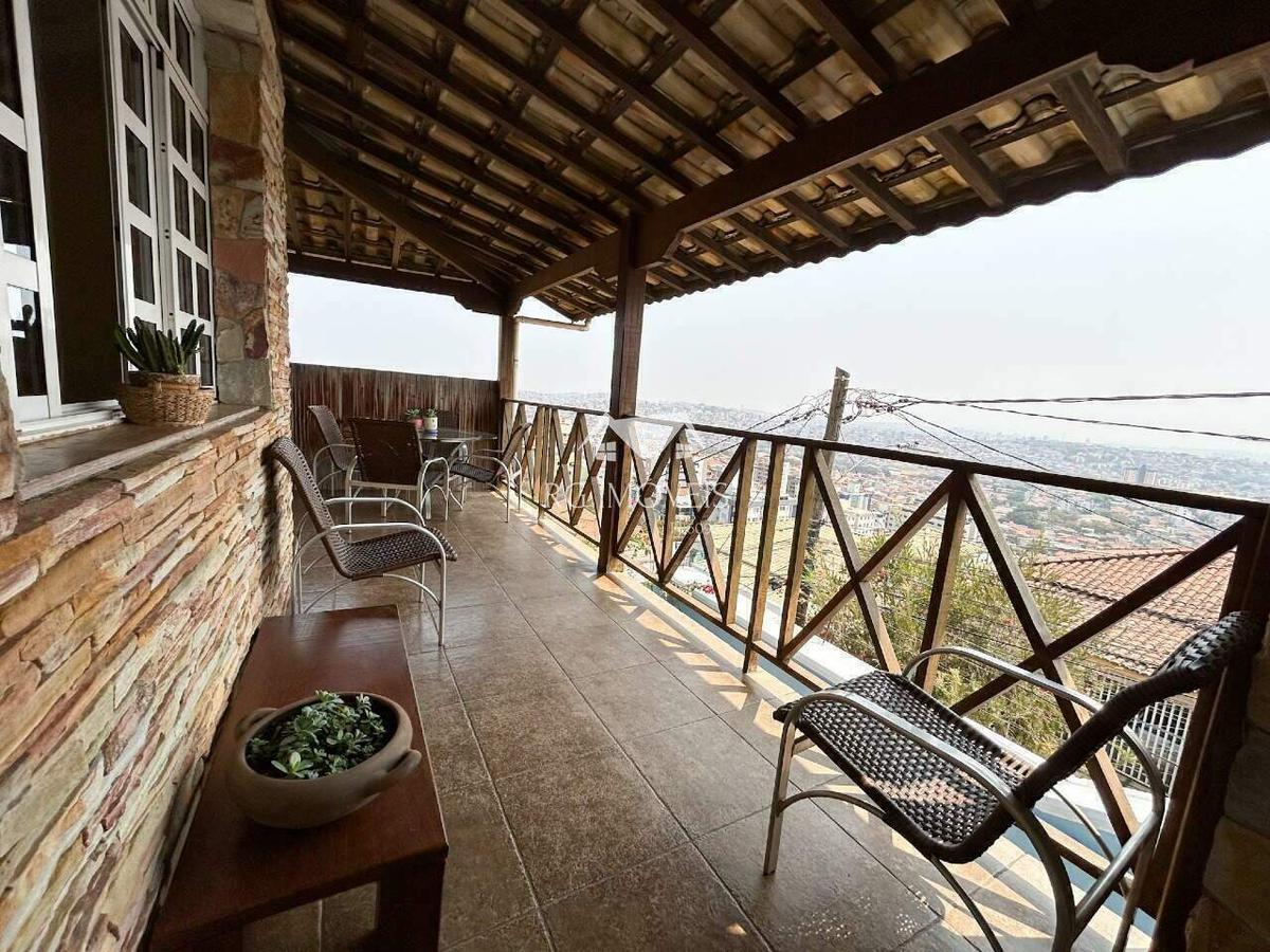 Casa, Diamante, 4 Quartos, 3 Vagas