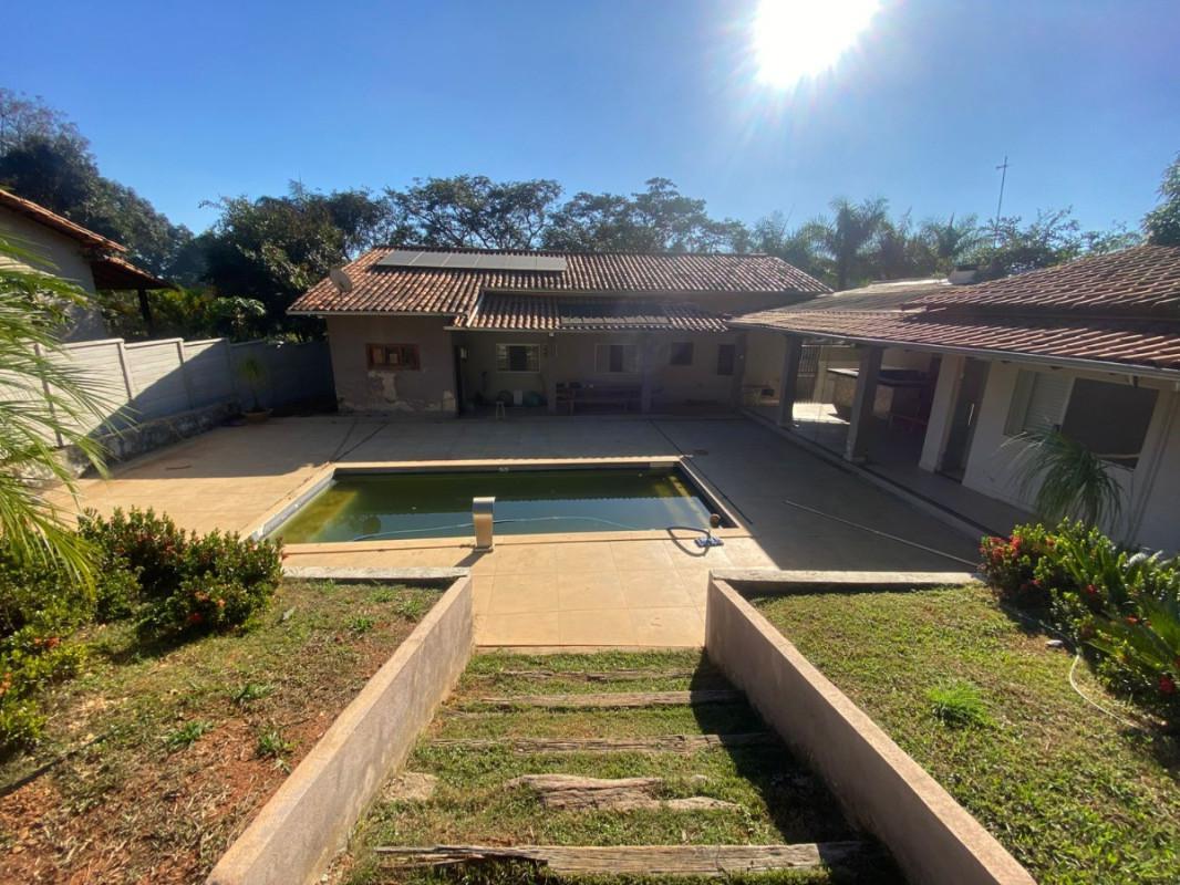Fazenda, Centro, 3 Quartos, 2 Vagas, 1 Suíte