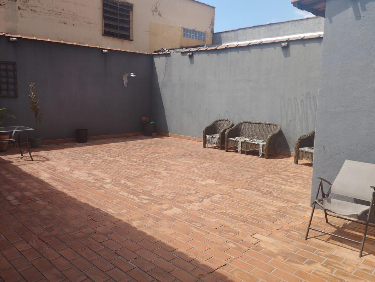 Casa, Santa Cruz, 3 Quartos, 7 Vagas, 1 Suíte