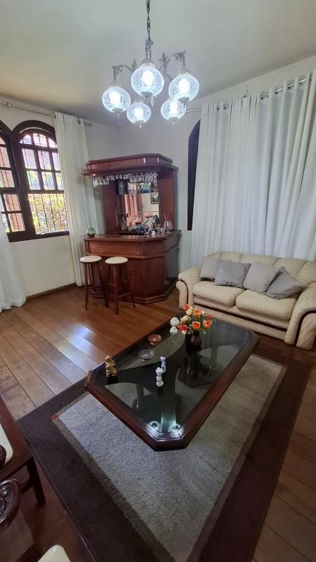Casa, Liberdade, 4 Quartos, 6 Vagas, 2 Suítes