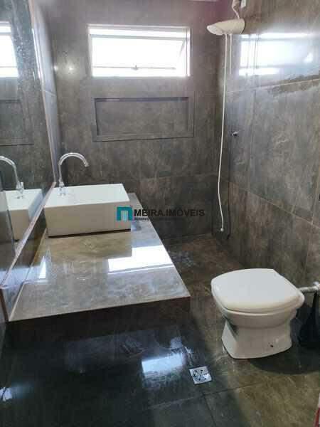 Casa, Planalto, 7 Quartos, 5 Vagas, 3 Suítes
