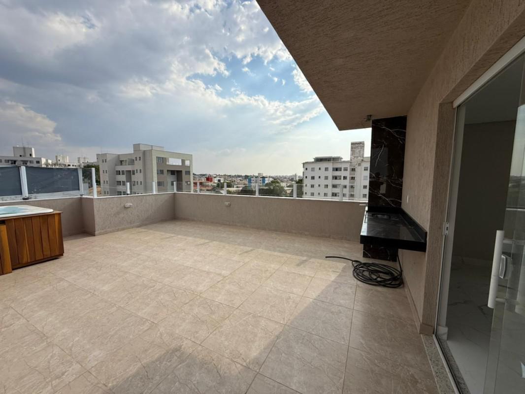 Cobertura, Santa Mônica, 3 Quartos, 3 Vagas, 1 Suíte