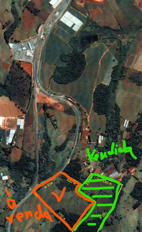 Lote, Centro, 4 Quartos, 2 Vagas