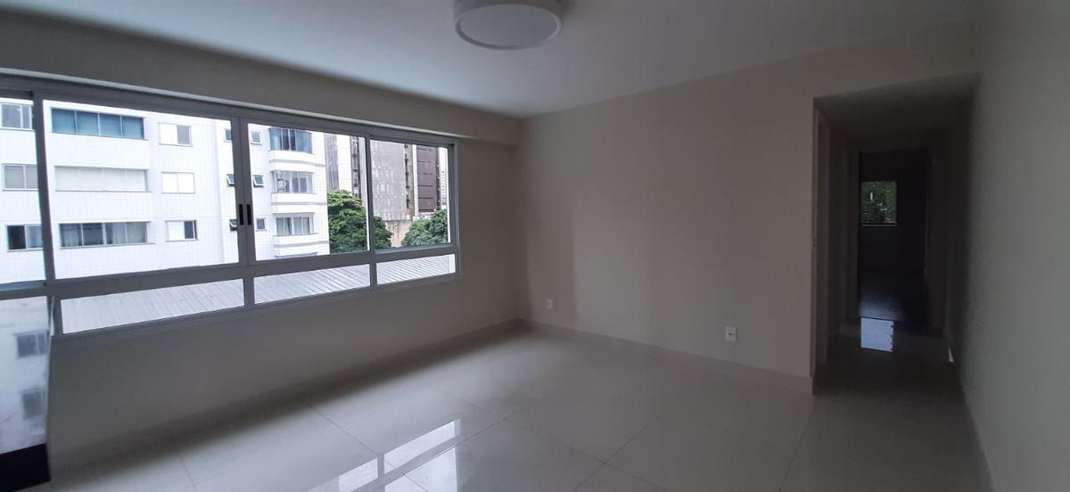 Apartamento, Funcionários, 2 Quartos, 2 Vagas, 2 Suítes