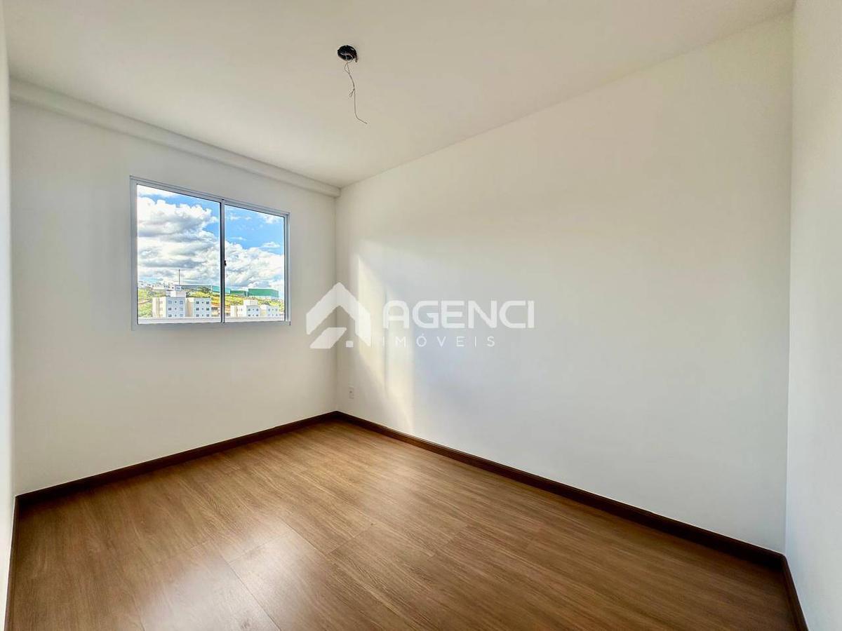 Apartamento, Cabral, 2 Quartos, 0 Vaga, 1 Suíte