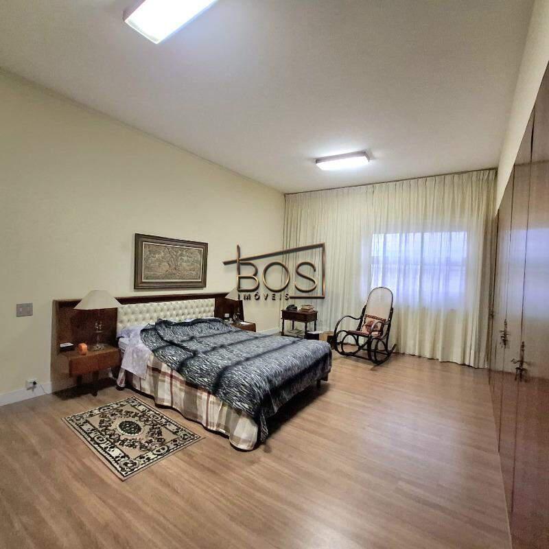 Casa, Cidade Jardim, 6 Quartos, 10 Vagas, 1 Suíte