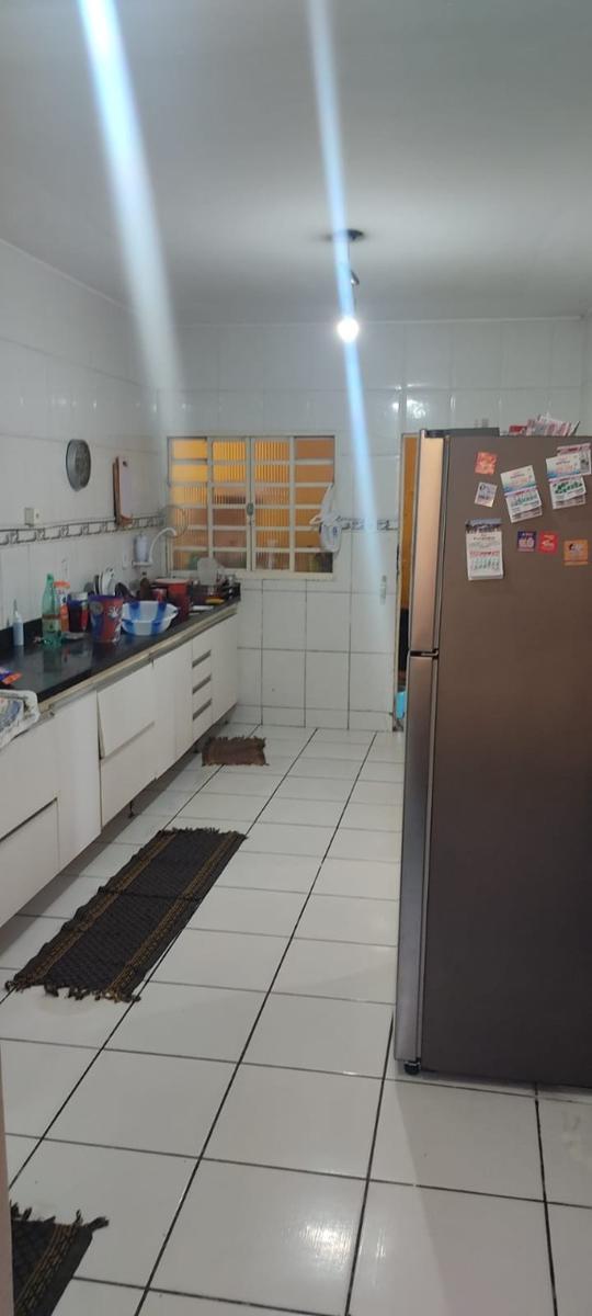 Casa, Céu Azul, 0 Quarto, 0 Vaga