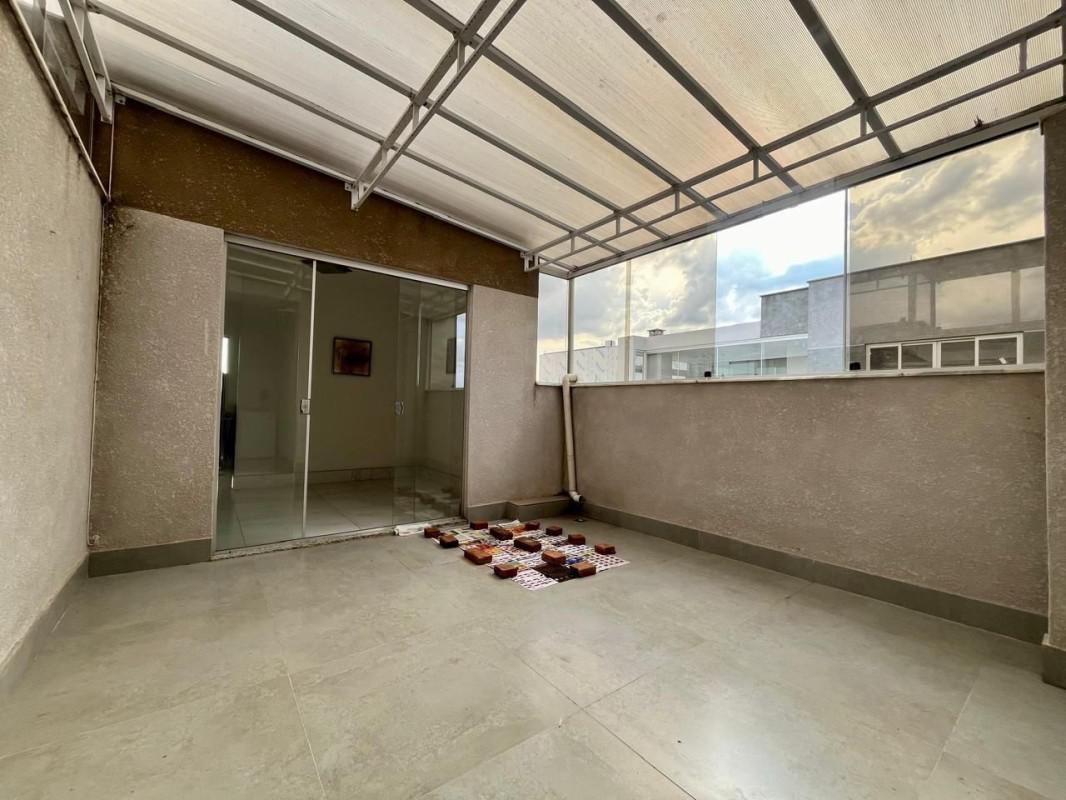 Cobertura, Cabral, 2 Quartos, 2 Vagas, 1 Suíte