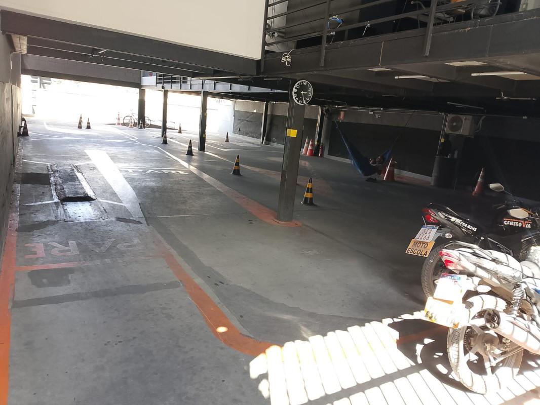 Galpão, Cidade Nova, 0 Quarto, 10 Vagas