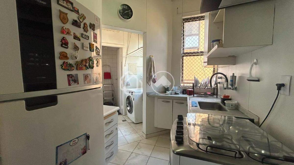 Apartamento, Estoril, 3 Quartos, 1 Vaga, 1 Suíte