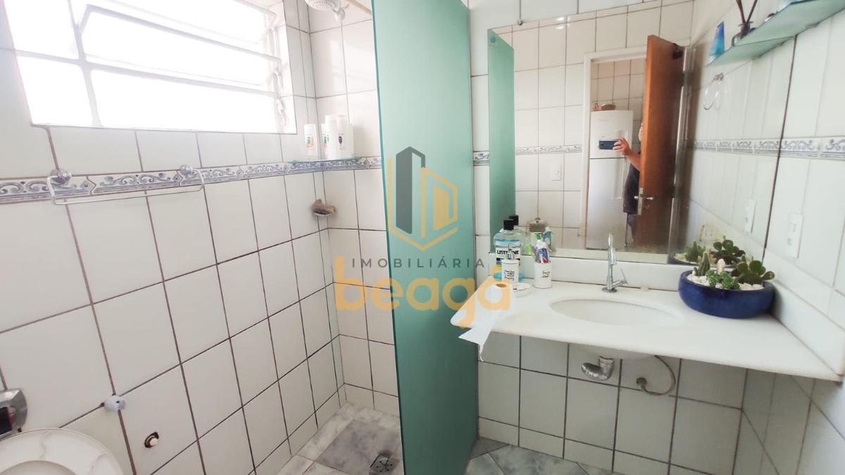 Casa, Santa Terezinha, 5 Quartos, 4 Vagas, 1 Suíte