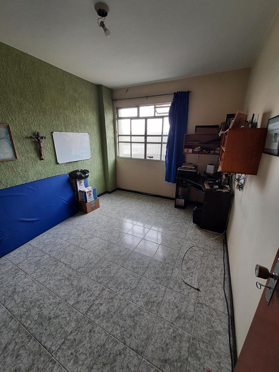 Casa, Caiçaras, 4 Quartos, 0 Vaga