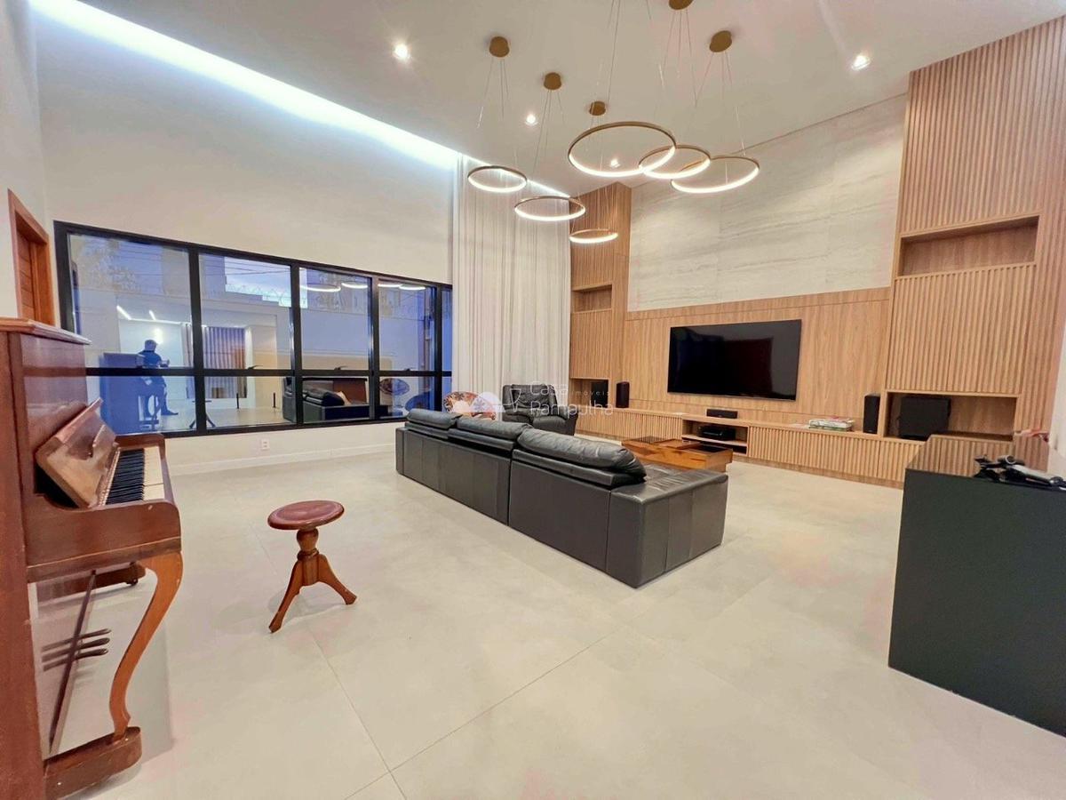 Casa, Itapoã, 3 Quartos, 4 Vagas, 3 Suítes