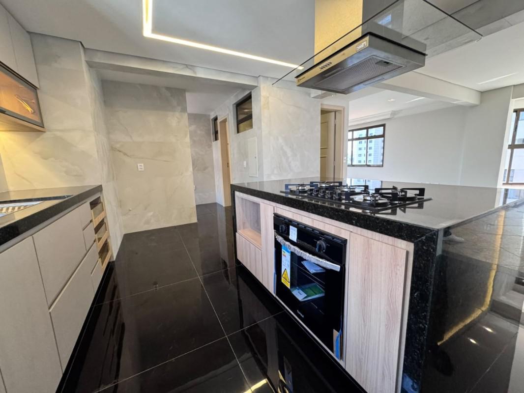 Apartamento, Santo Antônio, 4 Quartos, 3 Vagas, 1 Suíte