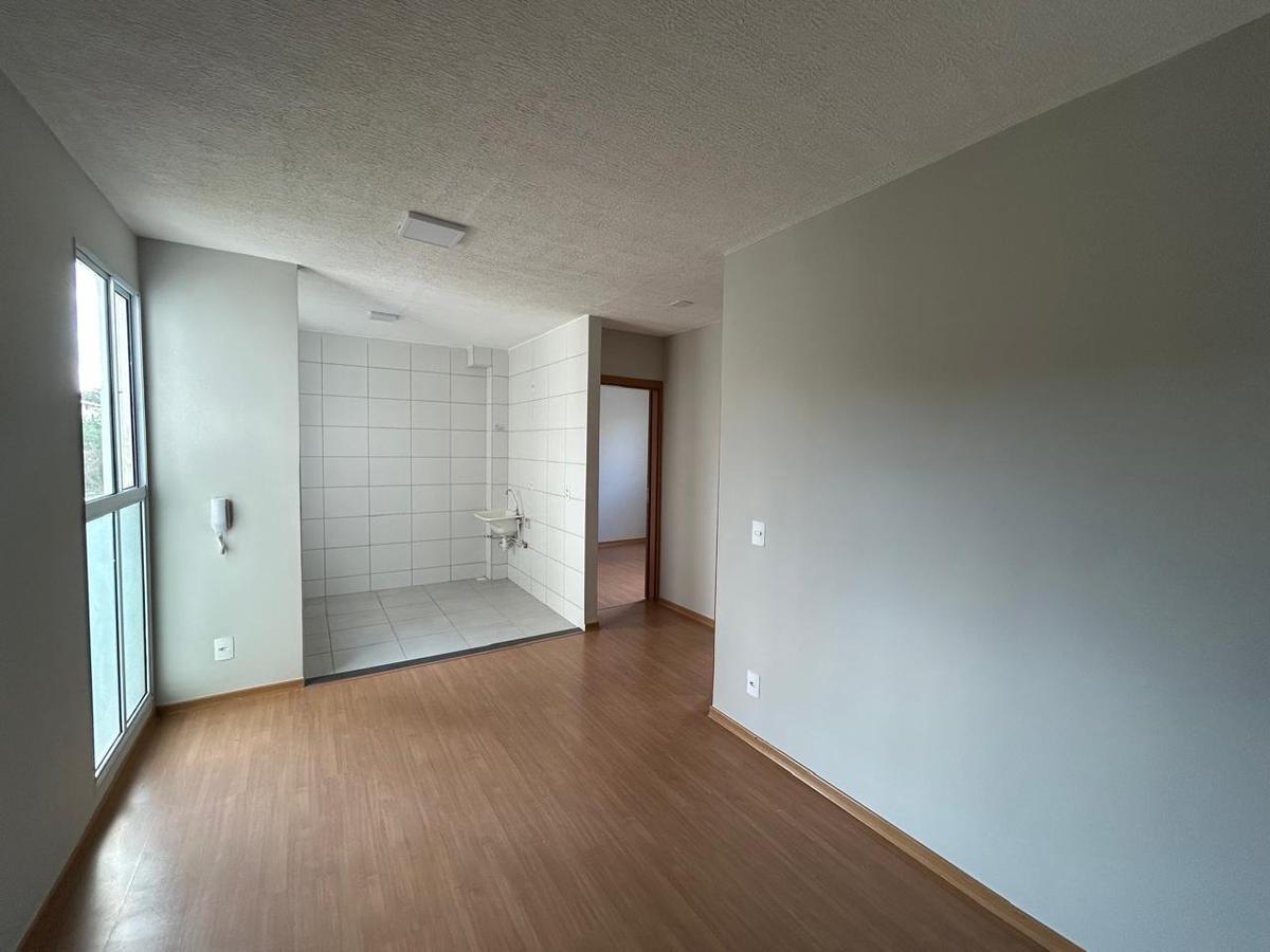 Apartamento, Três Barras, 2 Quartos, 1 Vaga