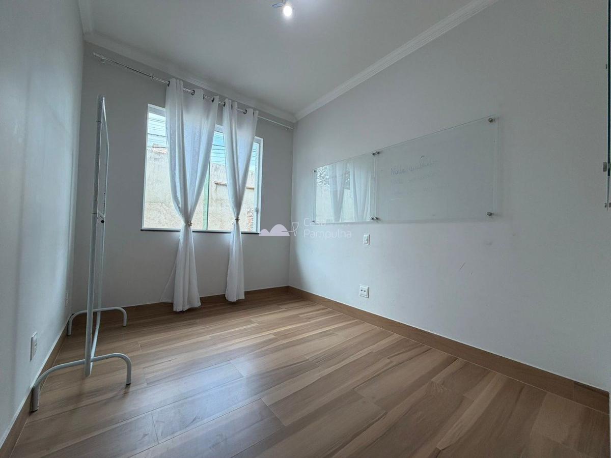 Casa, Santa Mônica, 3 Quartos, 2 Vagas, 1 Suíte