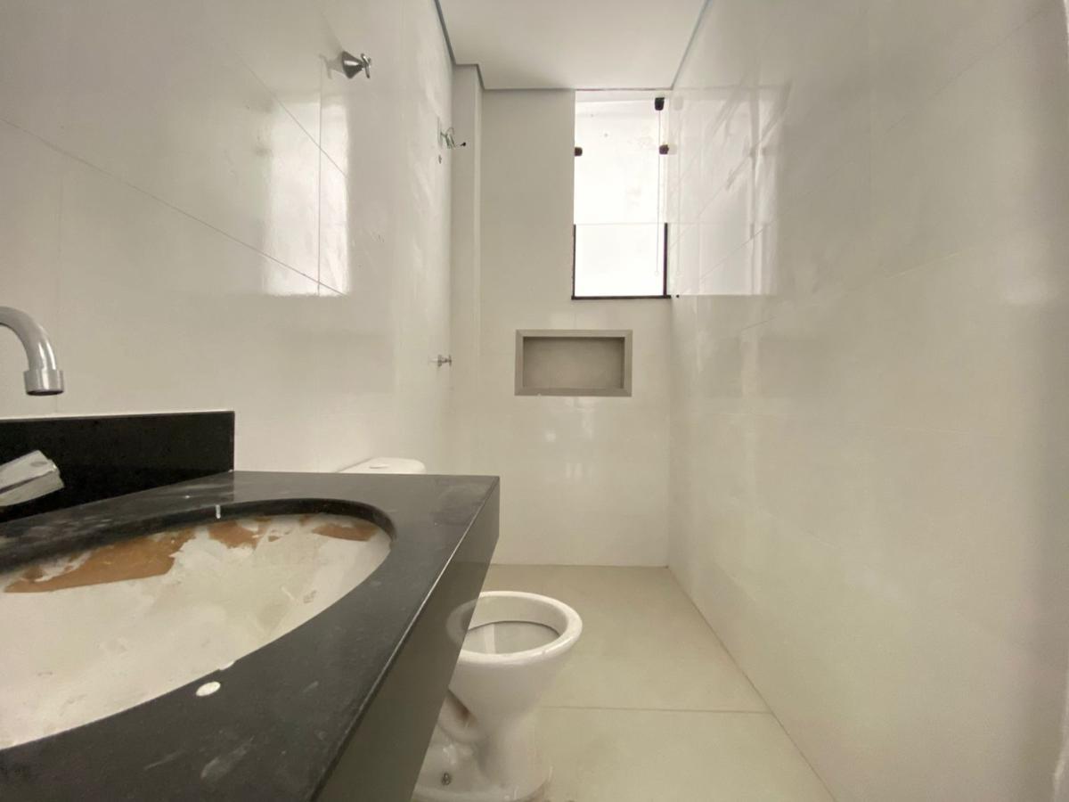 Casa, Vale das Orquídeas, 3 Quartos, 2 Vagas, 1 Suíte