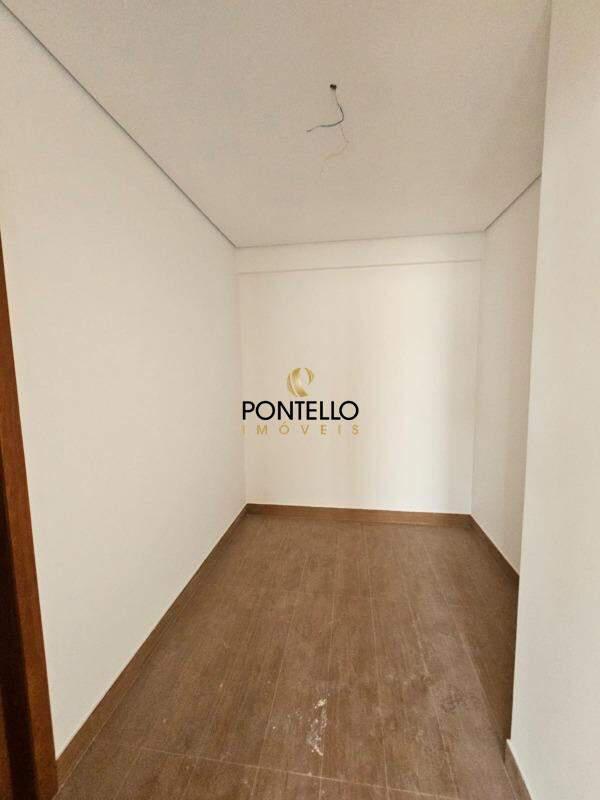 Apartamento, Santa Helena, 4 Quartos, 3 Vagas, 1 Suíte