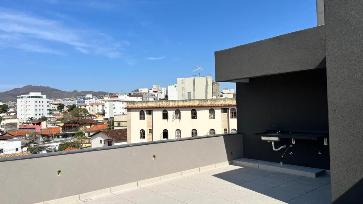 Cobertura, Sagrada Família, 3 Quartos, 2 Vagas, 1 Suíte