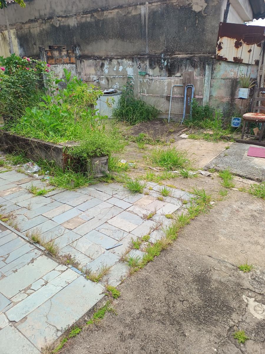 Lote, Industrial, 1 Quarto, 10 Vagas