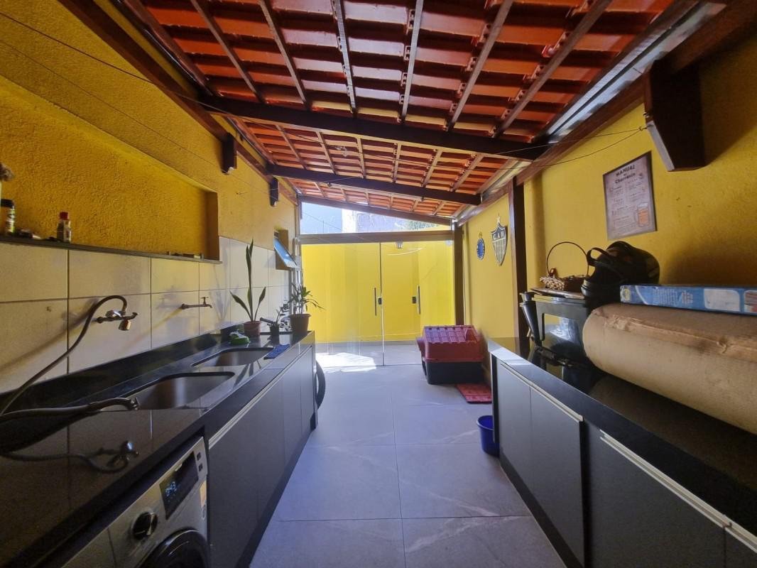 Casa, Jardim Riacho das Pedras, 3 Quartos, 2 Vagas, 1 Suíte