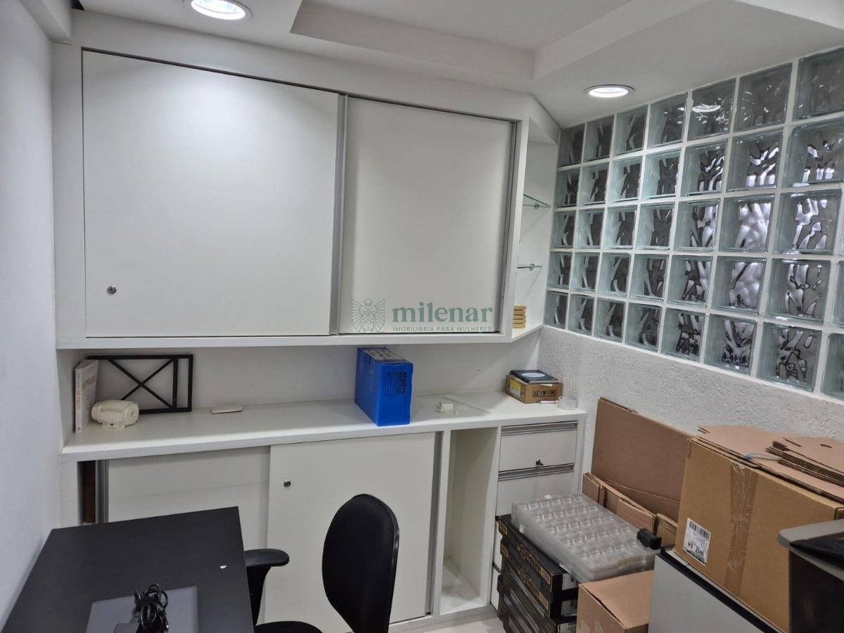 Galpão, Funcionários, 0 Quarto, 0 Vaga