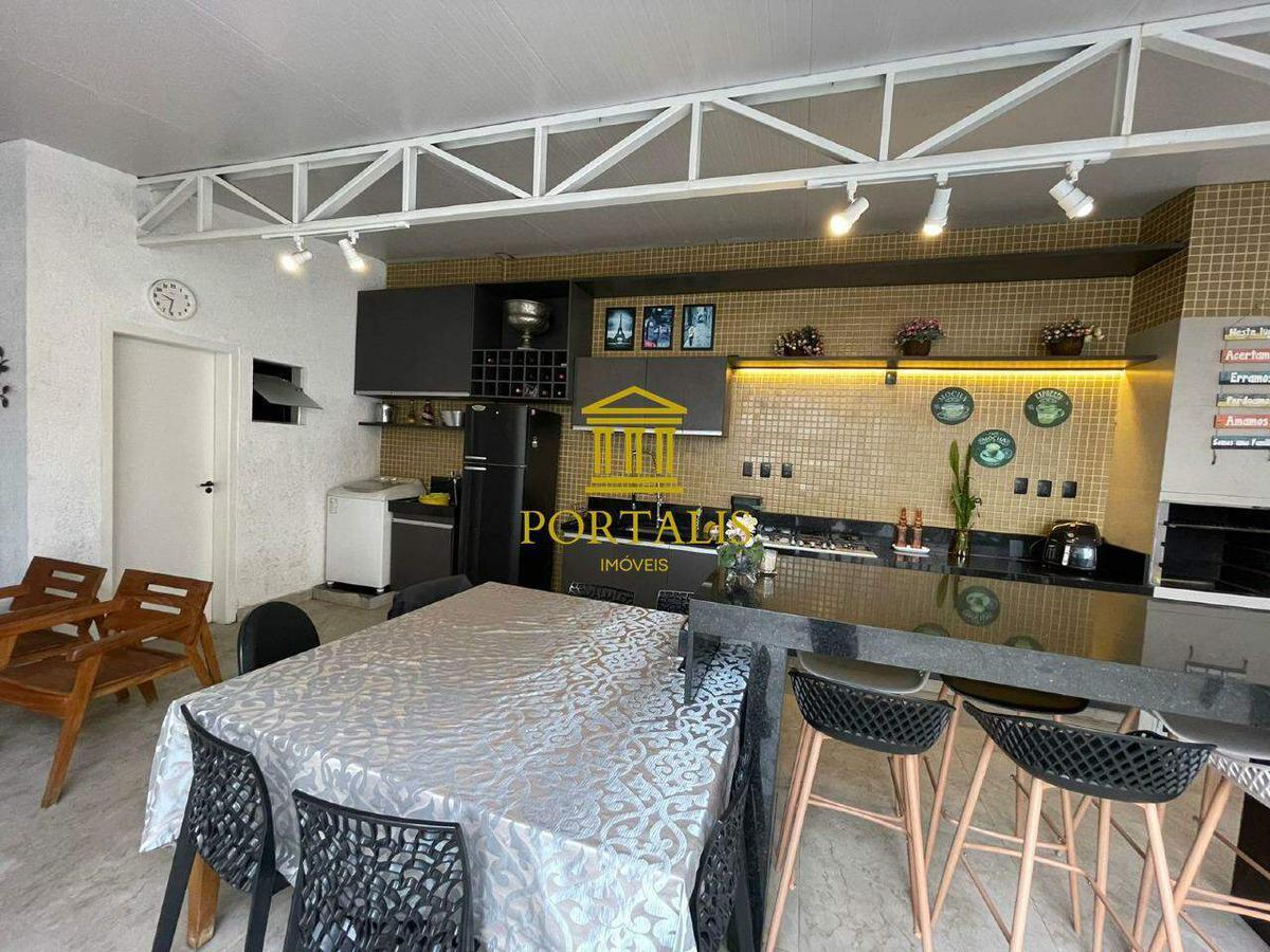 Casa, Graça, 3 Quartos, 2 Vagas, 1 Suíte