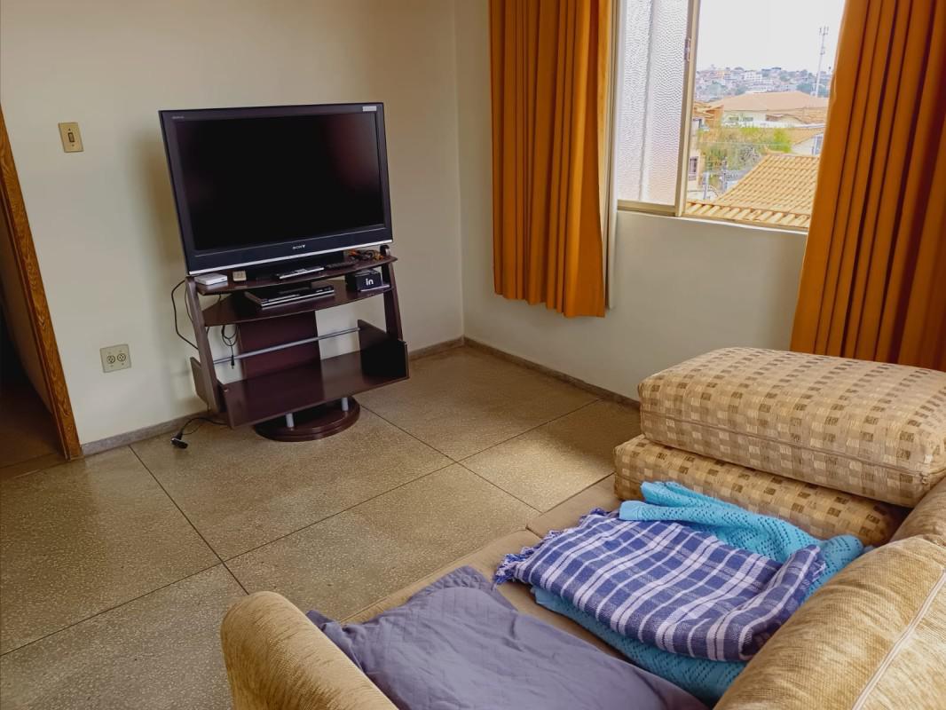 Casa, Carlos Prates, 7 Quartos, 8 Vagas