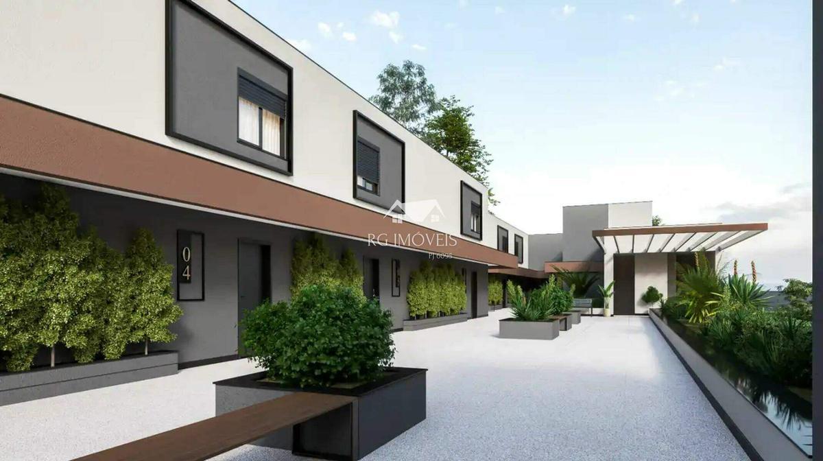 Casa, Buritis, 2 Quartos, 2 Vagas, 1 Suíte