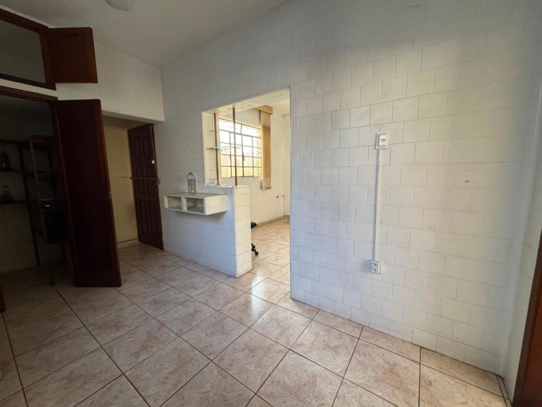 Casa, Carlos Prates, 4 Quartos, 1 Vaga