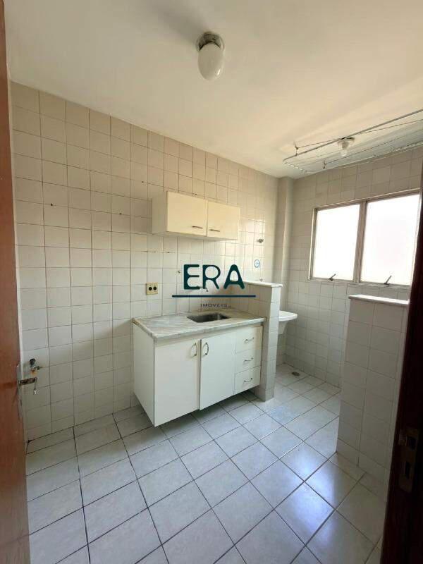 Apartamento, Floresta, 2 Quartos, 1 Vaga, 1 Suíte