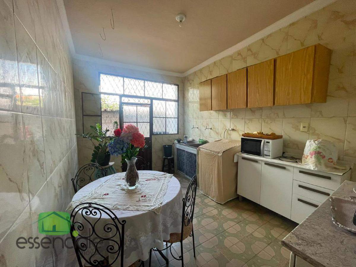 Casa, Bernardo Monteiro, 4 Quartos, 3 Vagas
