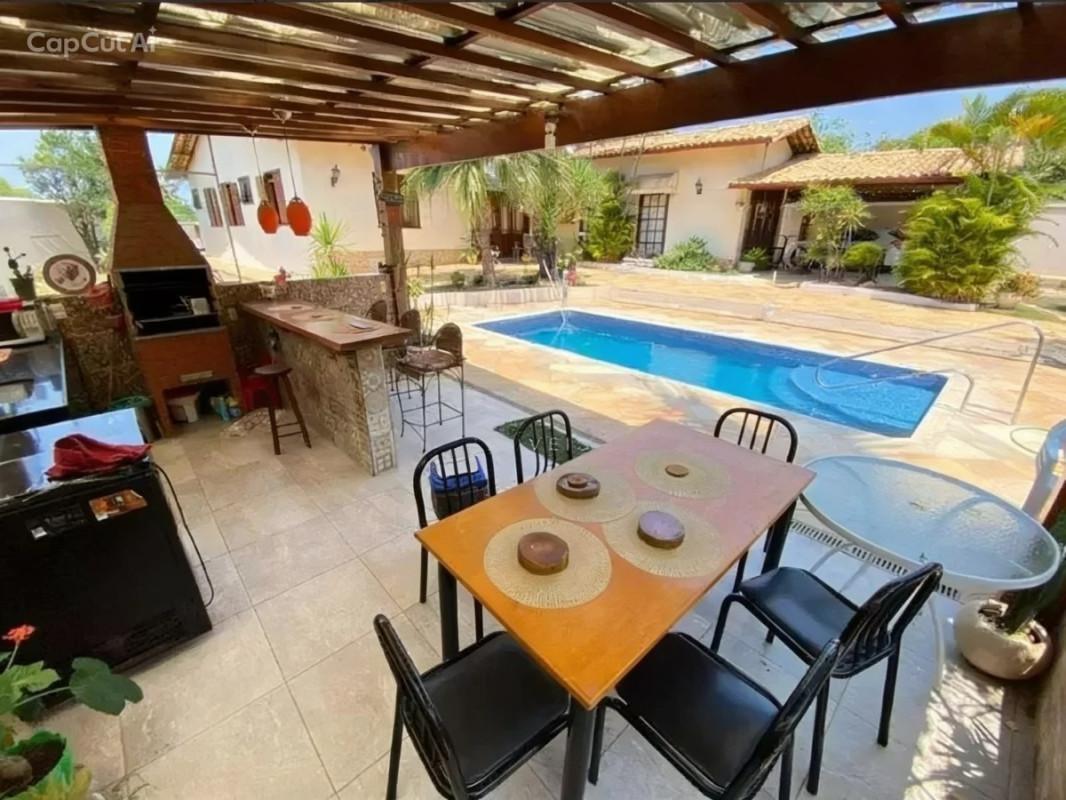 Casa, Bandeirantes (pampulha), 4 Quartos, 8 Vagas, 2 Suítes