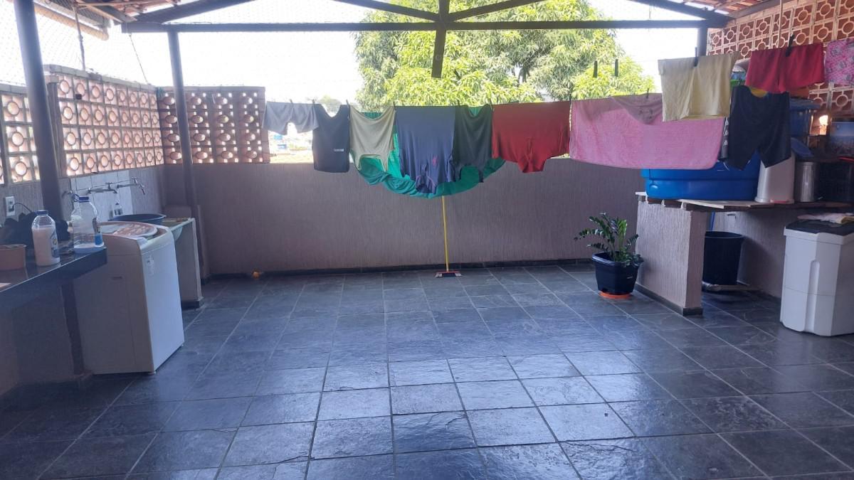 Casa, Primeiro de Maio, 3 Quartos, 3 Vagas