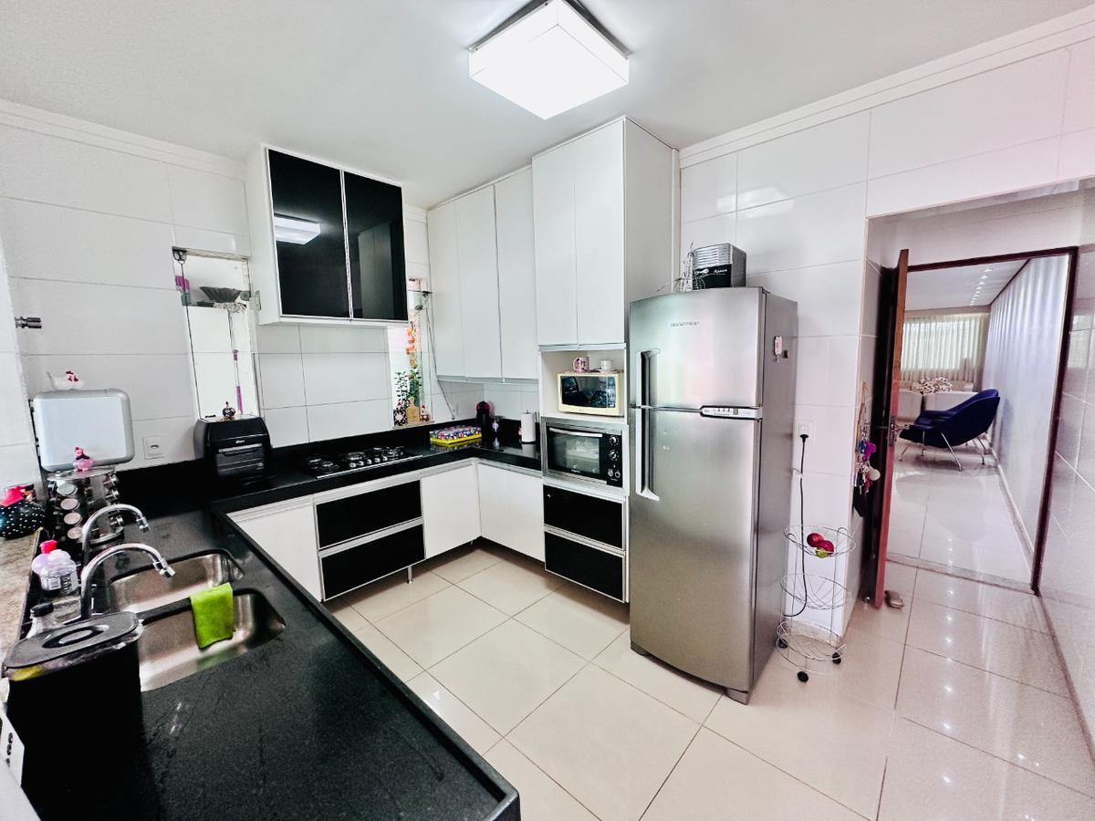 Casa, Santa Amélia, 4 Quartos, 3 Vagas, 1 Suíte