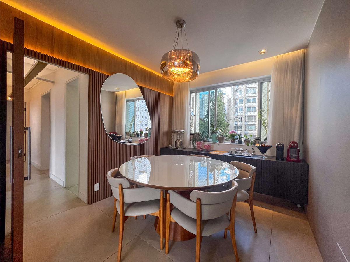Apartamento, Sion, 4 Quartos, 2 Vagas, 1 Suíte