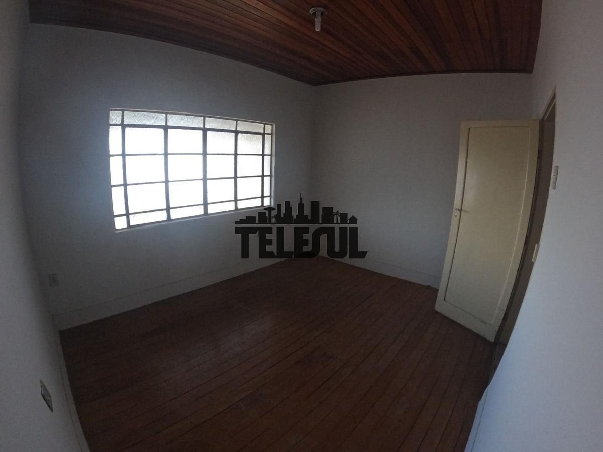 Casa, Centro, 3 Quartos, 0 Vaga