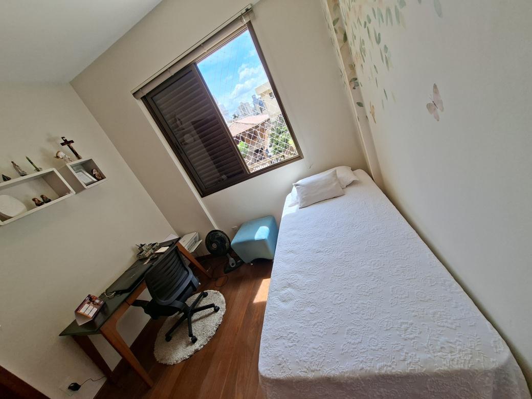 Apartamento, Coração de Jesus, 3 Quartos, 2 Vagas, 1 Suíte