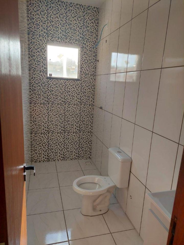 Casa, San Remo, 2 Quartos, 2 Vagas, 0 Suíte