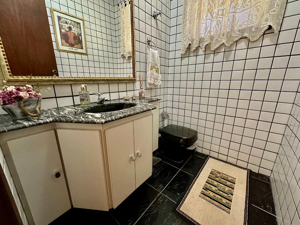 Casa, Bandeirantes (pampulha), 4 Quartos, 3 Vagas, 1 Suíte