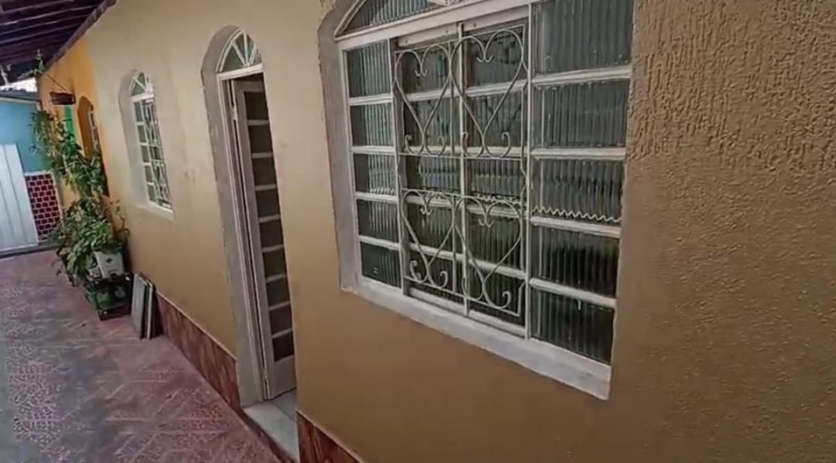 Casa, Novo Progresso, 2 Quartos, 1 Vaga