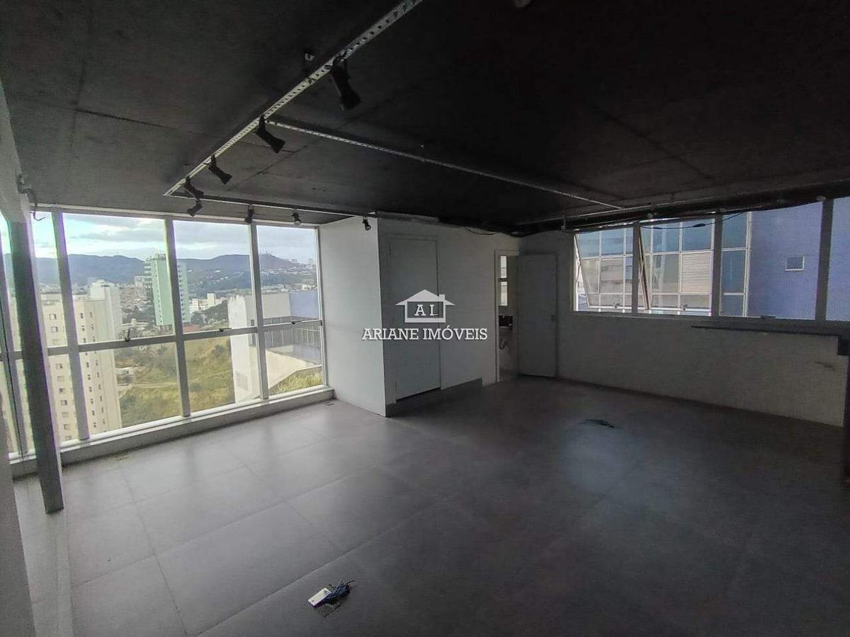 Sala, Luxemburgo, 0 Quarto, 0 Vaga