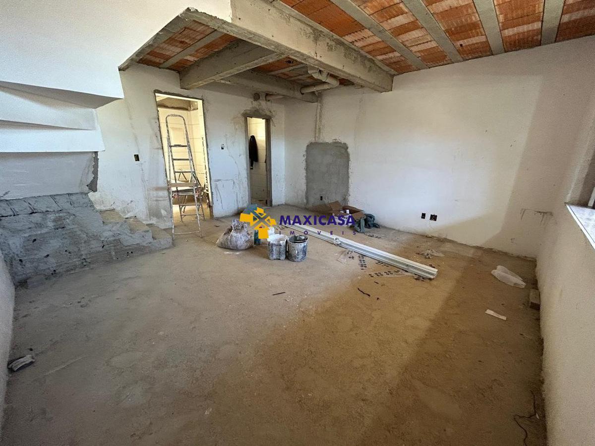 Casa, Itapoã, 3 Quartos, 1 Vaga, 1 Suíte