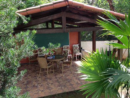 Casa em Condomínio, Braúnas, 5 Quartos, 4 Vagas, 2 Suítes